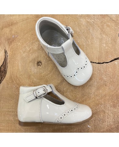 Occhio di Bue Panna in Vernice