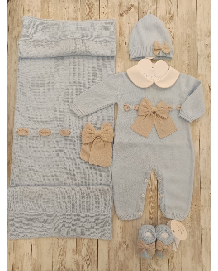 Corredino Baby Lord con fiocco sabbia